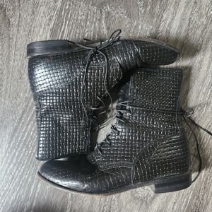 Justin Boots Black Leather Lace-Up Boots